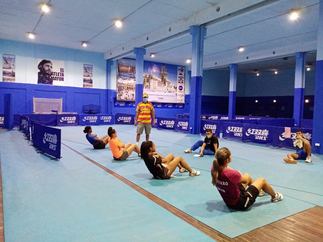 Mediciones al Equipo Nacional Juvenil de Tenis de Mesa