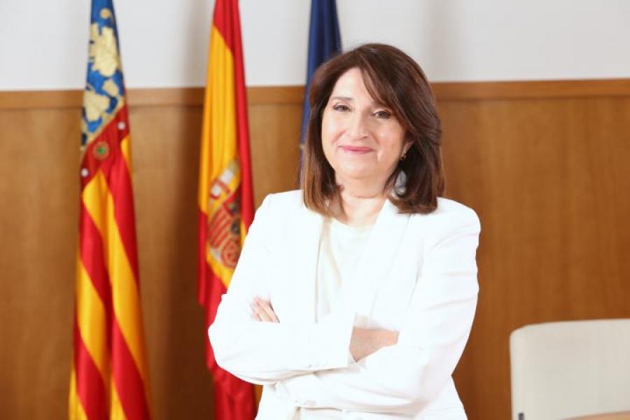 Amparo Navarro Faure, Rectora de la Universidad de Alicante, encabeza la delegación